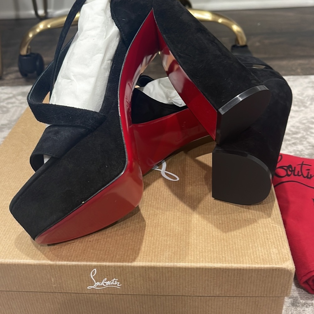 CHRISTIAN LOUBOUTIN
Movida Jane 130 black suede sandals Size 37 BNIB - Picture 9 of 9